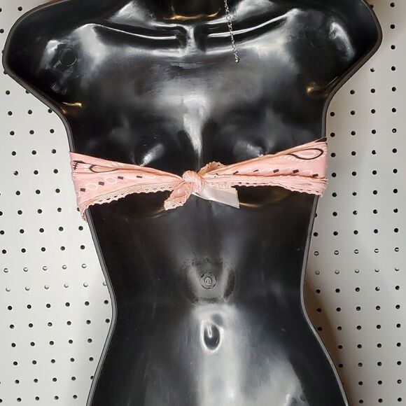 Sexy Pink Western Paisley Trim Triangle Tie  Top, New! Read Description - Picture 3 of 5